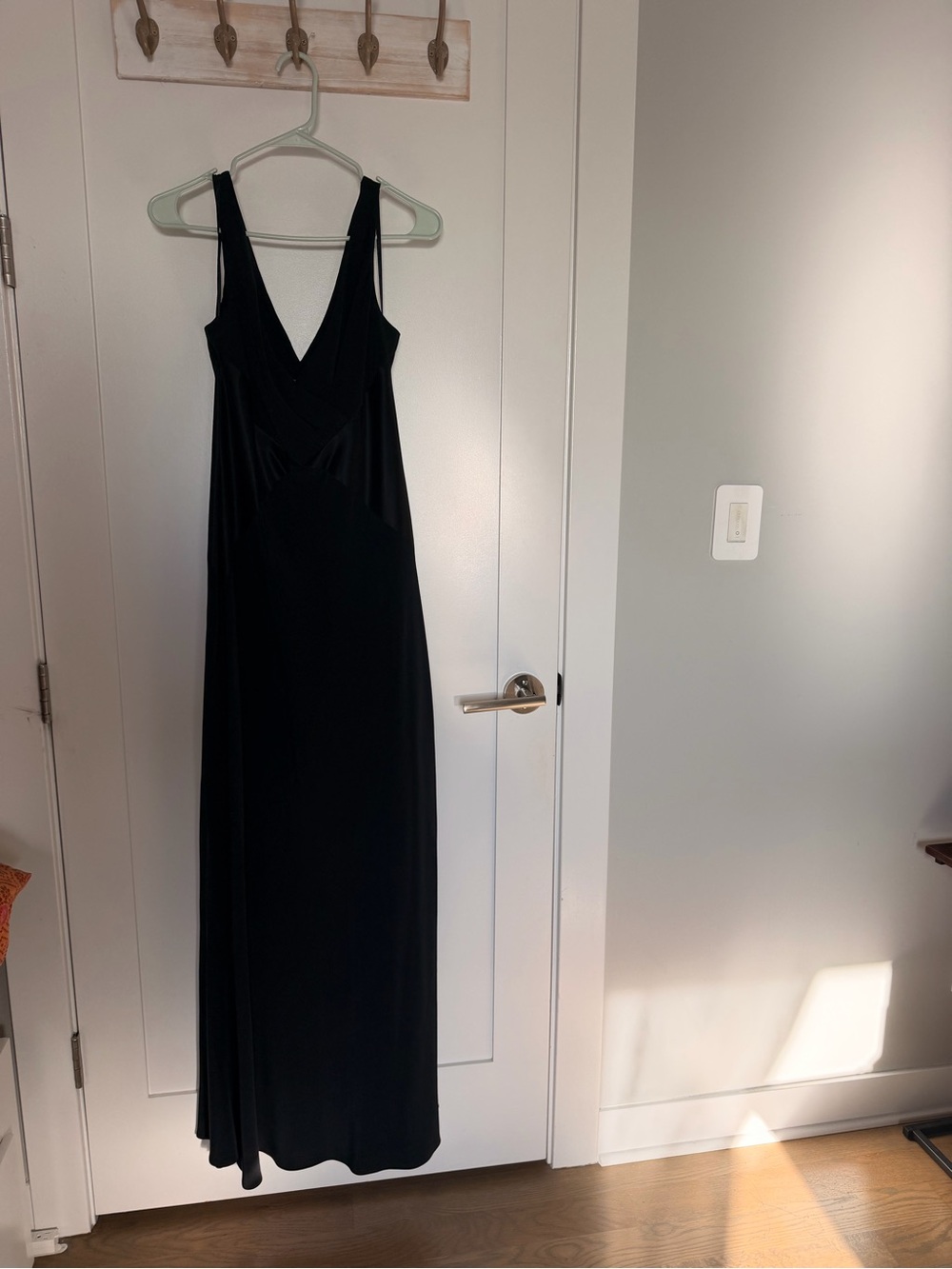 Jones New York Black V-Neck Maxi Dress